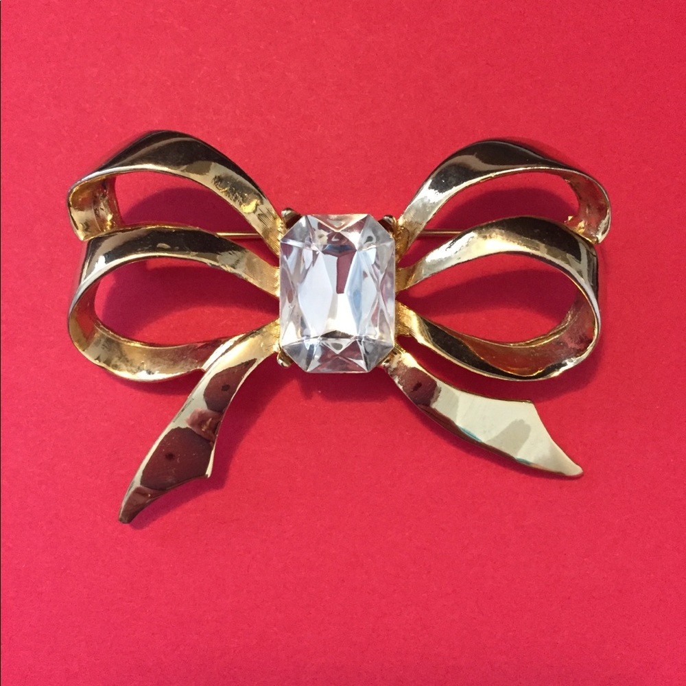 Vintage Fashion Brooch